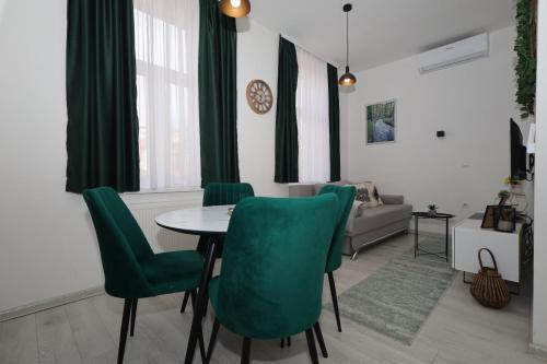 Apartment Green - Central and Cozy