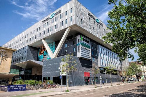 Photos of Motel One Wien-Westbahnhof