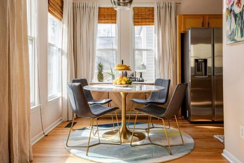 Lush, Spacious Intown Retreat in Peoplestown