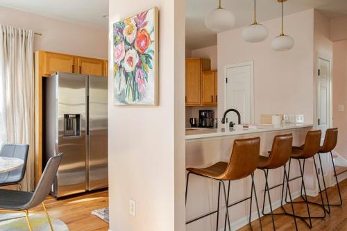 Lush, Spacious Intown Retreat in Peoplestown