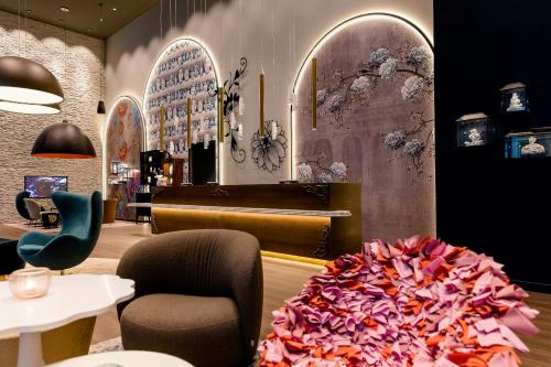 Motel One Dresden am Zwinger, Дрезден (фото 11)