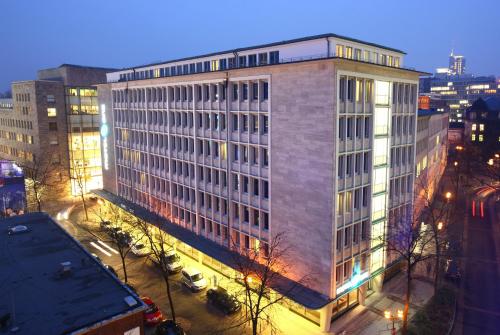 Motel One Essen - image 6
