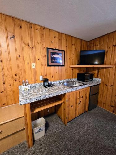 Køkken, Alpine Lodge in Red Lodge (MT)