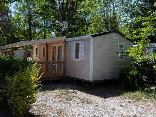 Mobil-home cosy avec terrasse - 5 personnes - API-1-52-822 – khách sạn tại Le Grau d'Agde