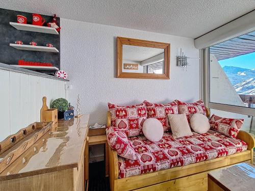 Appartement cosy aux Menuires, pied des pistes avec balcon - FR-1-344-1278 – khách sạn tại Les Menuires