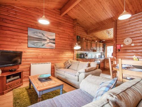 Istaba viesiem, Lochside Log Cabin in Golspija