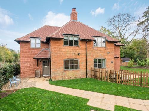 Exterior view, Meadowsweet Cottage-Ukc2458 in Swardeston