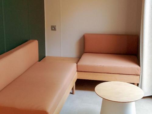 Confort pour 12 pers: Double Mobile-Home avec Terrasse - API-1-52-1604 in 美索