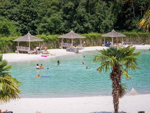 Confort pour 12 pers: Double Mobile-Home avec Terrasse - API-1-52-1604 in 美索