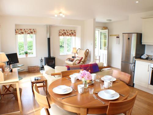 Broomley Cottage – khách sạn tại Wokingham