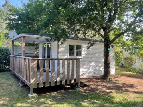 Mobil-Home Confortable avec Terrasse pour 4 Pers. - API-1-52-1634 in Karkansa