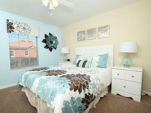 Bismarck Palm Townhome 8929 - image 4