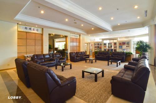 Dynasty Hotel Miri photo 3