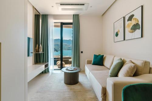 ZOA Seaview Apartment