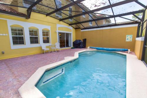 Yellow Lantana Townhome 3000YL - image 2