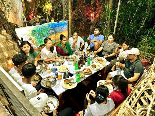 HOTEL FORESTWAY Hostel & Backpackers – Pokhara, FL