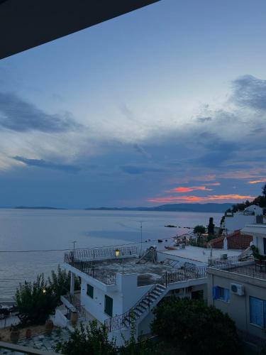 SEA HOME Accommodation 2