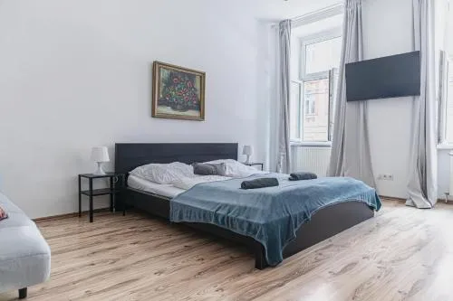 Near Westbahnhof Cozy 2BR Flat with WiFi & TV in Wien, Österreich