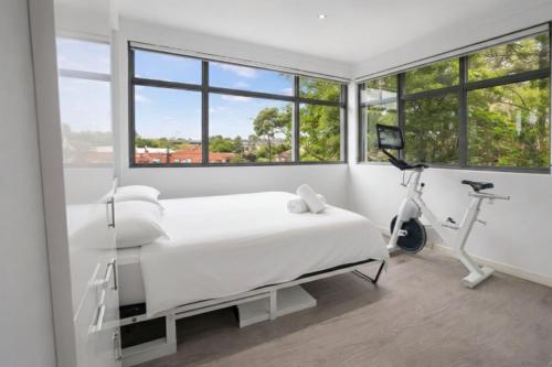 Spacious 3-Bed Apartment in the Heart of St Ives - image 13