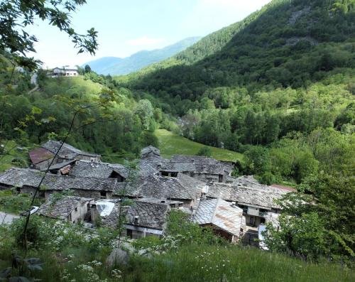  Medieval Hamlet Malpertus in Bobbio Pellice