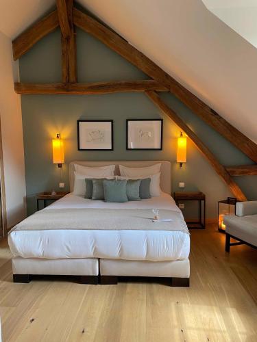 Manoir de Surville Hotel & Spa & restaurant in Surville