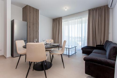 BlueStar Limassol Suites in Kato Polemidia