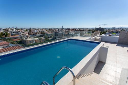 BlueBell Limassol Suites in Kato Polemidia