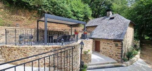 Balcony/terrace, Gite de prestige CHARLU Correze in Espagnac