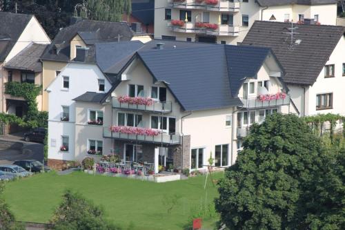Weinbergs Loge in Ernst, Deutschland