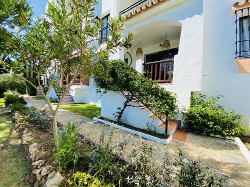 4 - Ground floor with direct access to the pool in Riviera del Sol Mijas - image 5
