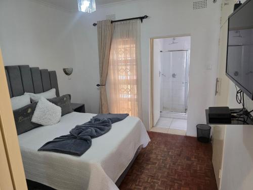 Tranquility Guest House in บูลาวาโย