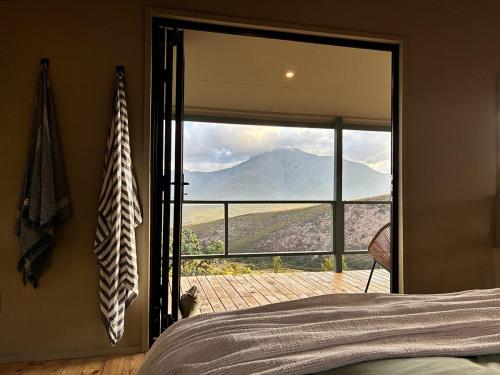 Off grid cabin for 2 in the Langkloof in Kareedouw