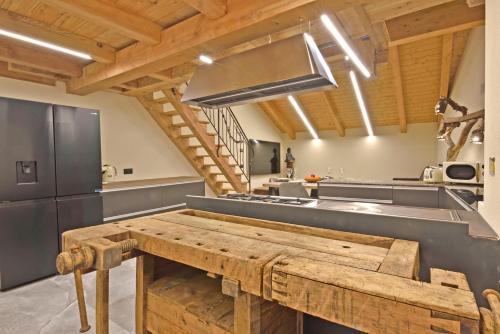 Pubi/sohvabaar, ArtiStone - "The Modern Loft" - Nature and Relax in Saint-Christophe