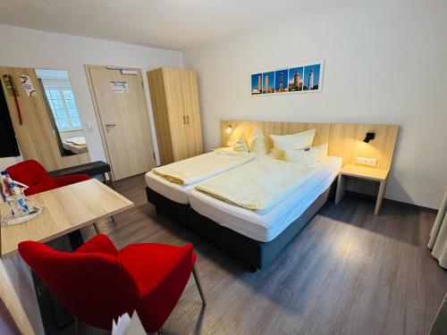 1 queen bed
