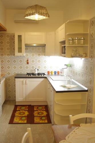 virtuve, A&I Holiday House in Castelnuovo Di Porto