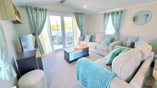 Cornwall Caravan Retreat 3 Crantock – khách sạn tại Newlyn