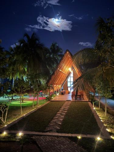 Deduru Oya Cinnamon Gardens in Galketigama