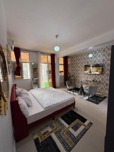 Bright Dakar Plateau Apartment - image 4