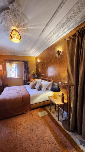 room detail thumbnail 0