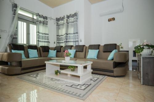 The city Block Apartment in Μπουζουμπούρα