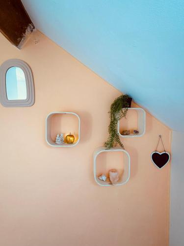 Petite Chambre Cozy dans une maison in Безон