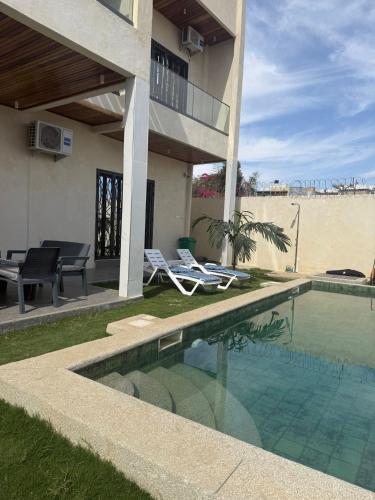 Peldbaseins, Villa Ker jamm in Nioro Du Rip