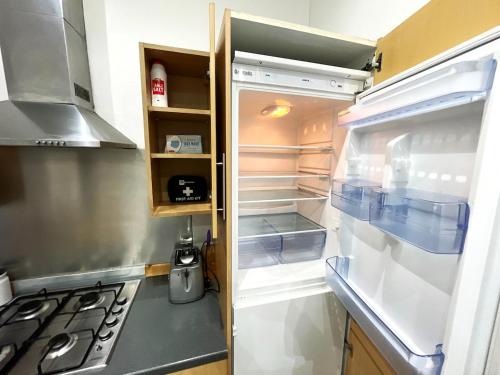 3 Bedrooms Apartment Self Check In Free Parking in Cowdenbeath