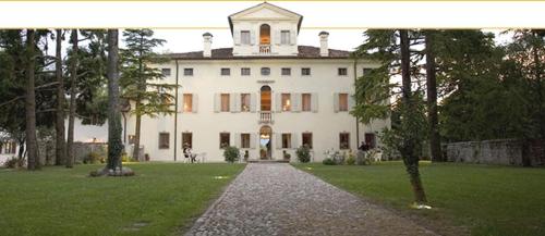  Villa Cigolotti, Vivaro bei Vito dʼAsio