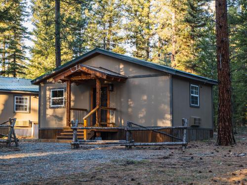 Wildhorse Cabin – khách sạn tại Saint Regis (MT)