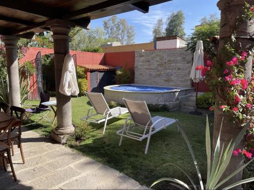 Peldbaseins, Hacienda Bugambilias Boutique Colonial in Galindo