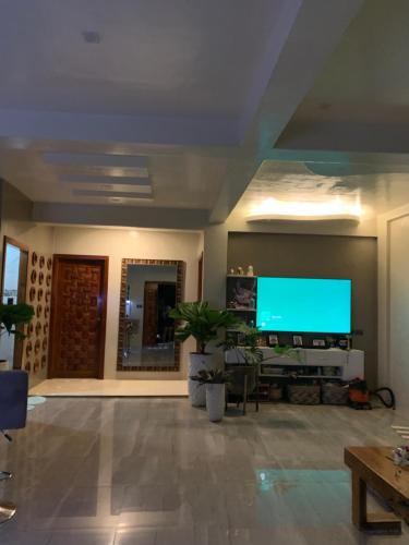 Shella Home Stay in Guimbal