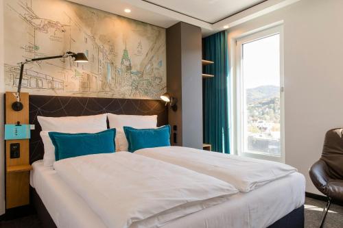 Motel One Freiburg - image 38