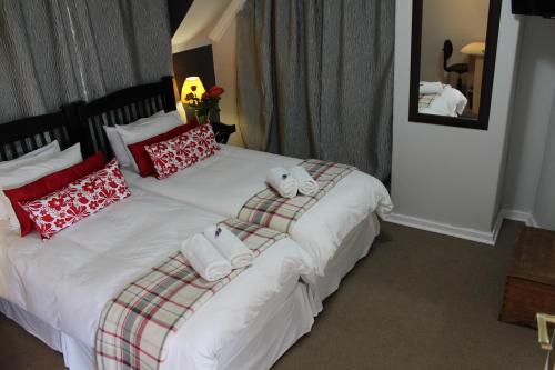 2 twin beds