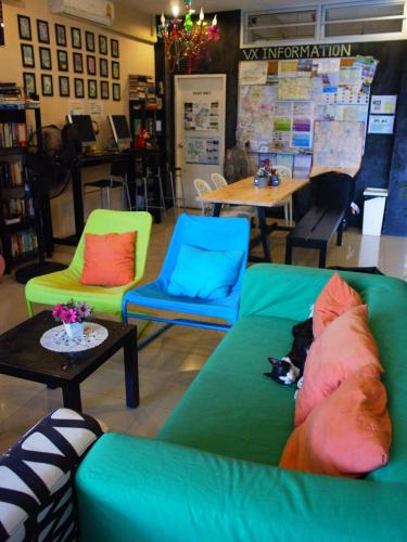ล็อบบี้, วีเอกซ์ เดอะ ฟิฟตี้ (VX The Fifty Hostel) near สถานีรถไฟฟ้าอ่อนนุช